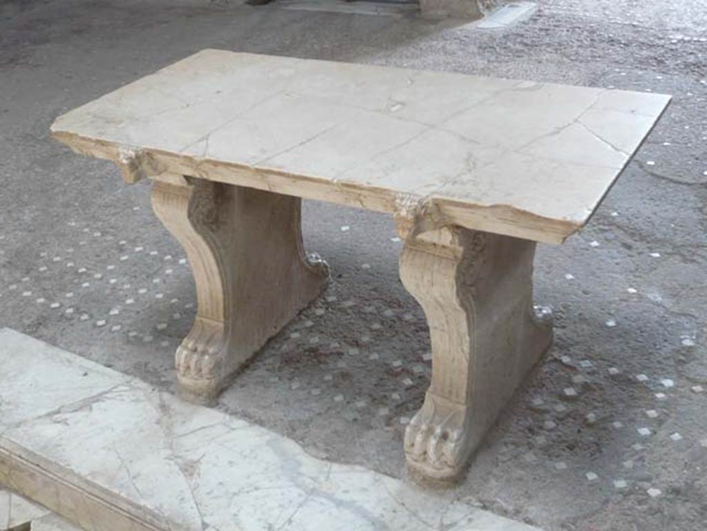 III.11 Herculaneum. August 2013. Room 6, looking east towards marble table near impluvium in atrium. Photo courtesy of Buzz Ferebee.